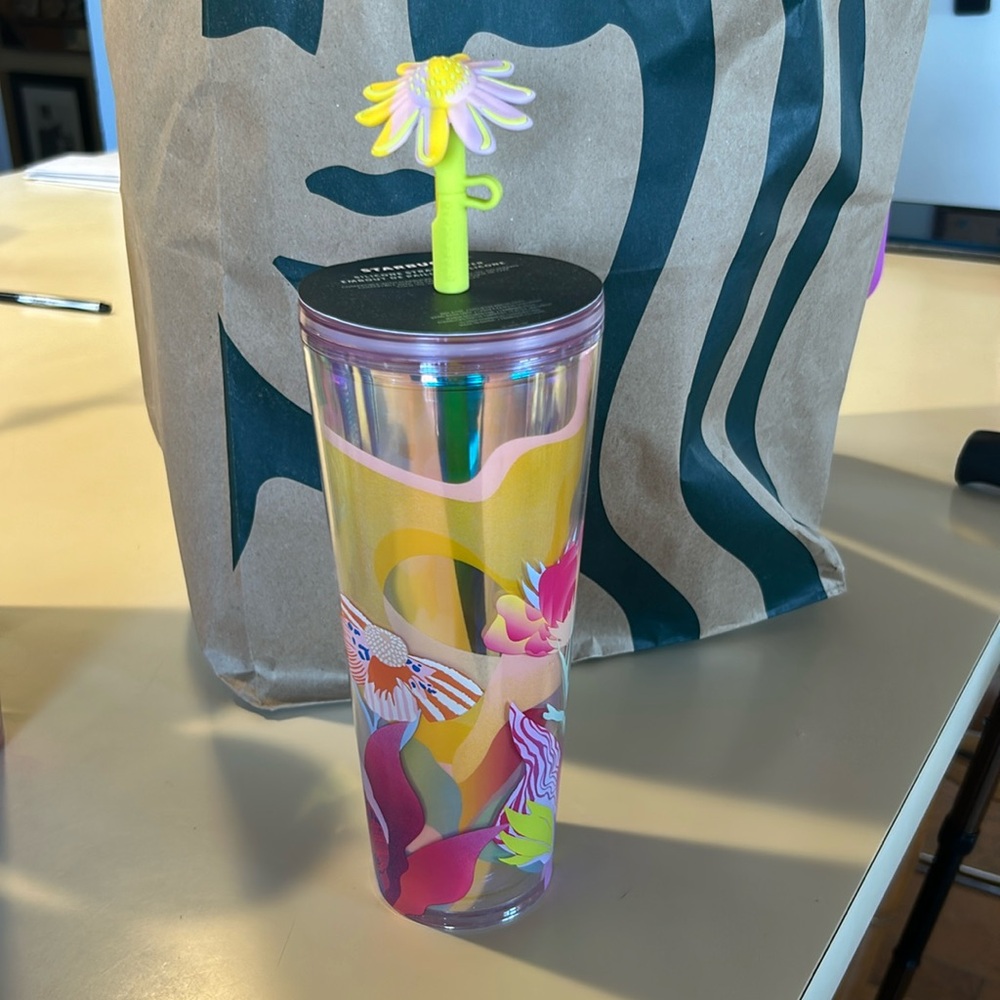 Starbucks 24oz silicone straw flower topper, limited edition spring 2024